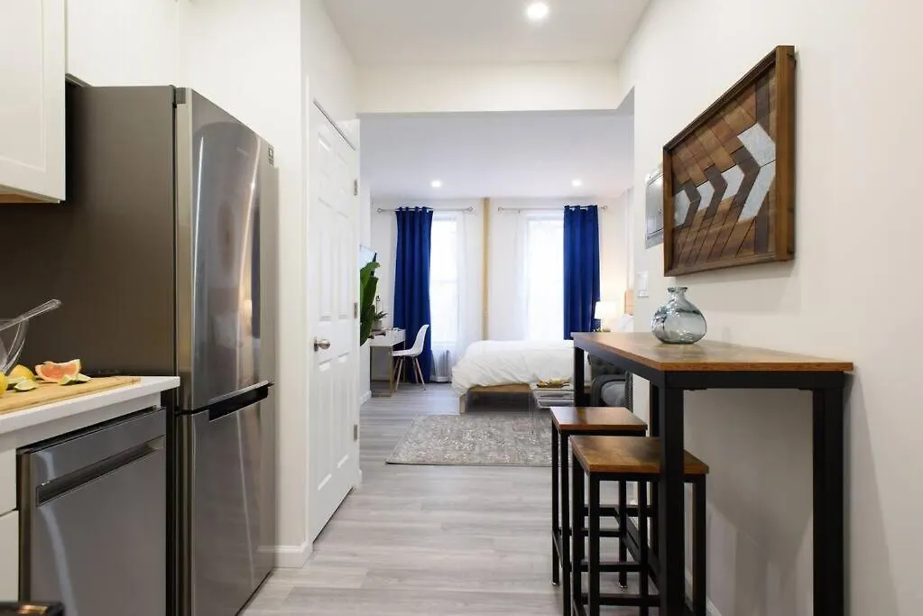 240-12 Brand New Studio Prime Location W&D New York Apartment